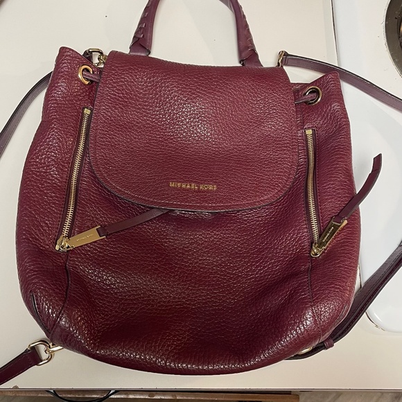 Michael kors backpack and wallet main image 8